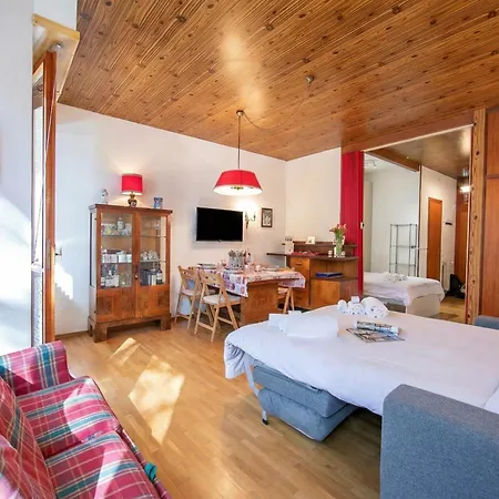 Il Nido Nella Pineta Central In Ski Resort - Happy Rentals Lägenhet *